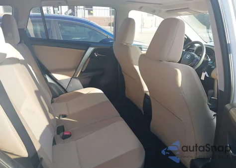 2015 Toyota Rav4 Xle from USA, damaged, VIN JTMWFREVXFJ049792